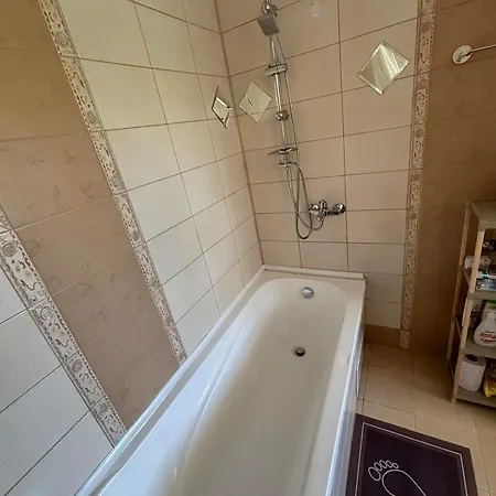 Two Bedroom Dani Apartment *